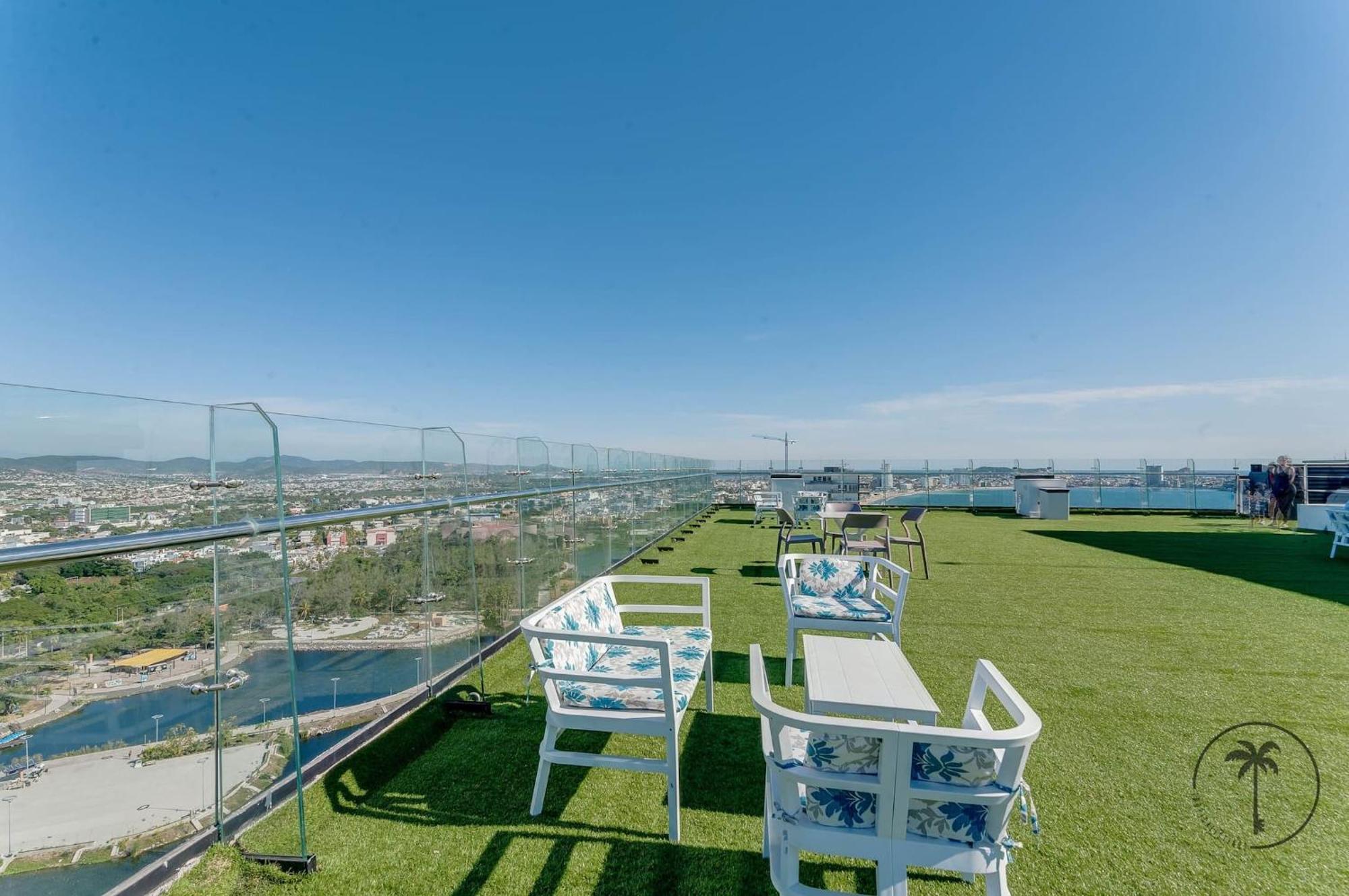 דירות מזטלן Terraza Con Vista Al Mar Y A Atardeceres מראה חיצוני תמונה